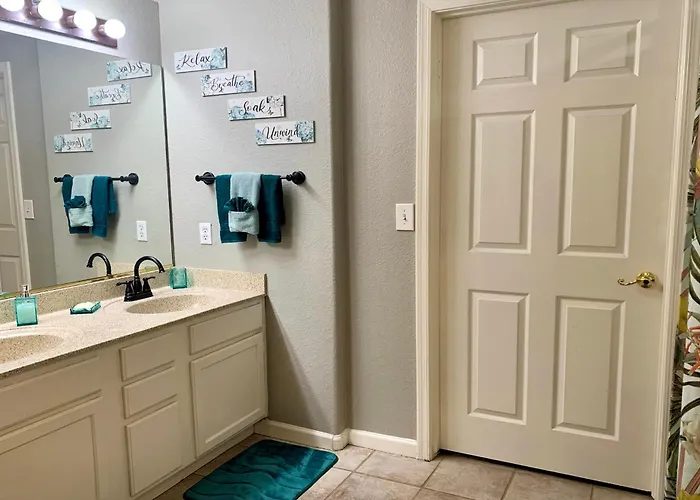 Mountain Vista Resort: Gated Community With Pools And Hiking Access * Phoenix
