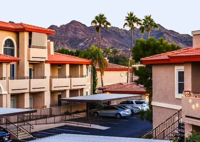 Mountain Vista Resort: Gated Community With Pools And Hiking Access Phoenix